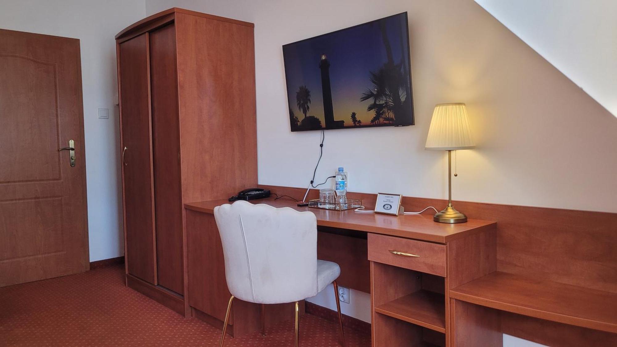 Hotel Maxim Kwidzyn Exterior foto